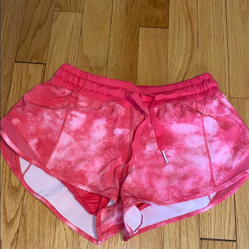 Lululemon Hotty Hot Shorts Size 4